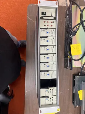 Pfm-600 Av Link Broadcast Monitor Rack