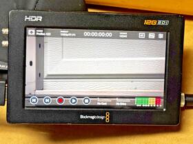 Blackmagic 7255735 Video Assist 5 Inch 12g Hdr Monitorrecorder With P-tap Power Read No Sdi In