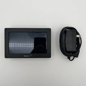 Blackmagic Design 3195888 Video Assist 5 Inch 3g Sdi Hdmi Field Monitor Recorder Used