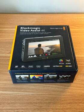 Blackmagic Hyperd/avidas74k Design Video Assist 4k 7 Inch 6g-sdi And Hdmi - Great Condition