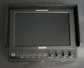 M7pro Comodo Lcd Field Monitor 7 Inch Screen With Case 12v 11w