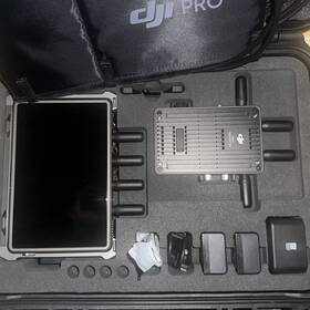 Dji Cp.rn.00000209.01 Transmission High-bright Monitor Combo 20 000ft High-gain Antennas And Line
