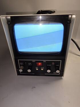 Dotronix Inc 6vm917 Vintage 1990 Series Video Monitor