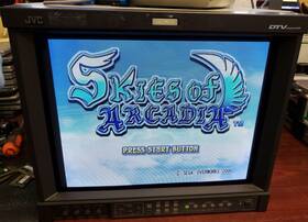 Jvc Dt-v1710cg 17 Inch Flatscreen Hdtv Monitor Retro Gaming 3 625 Hours