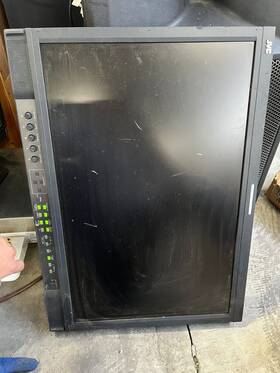 Jvc Dt-v24l1 Lot Of 2 Dt-v24g1z Professional 24 Inch Multi Format Lcd Monitor