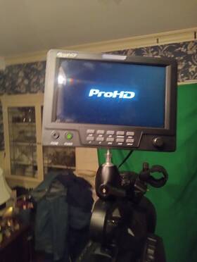 Jvc Dt-x71ci Prohd Lcd Screen - Hdmi