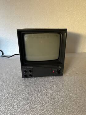 Jvc Tm-920u Vintage 9-inch High Resolution Black And White Video Monitor /used