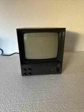 Tm-920u Jvc Vintage 9-inch High Resolution Black And White Video Monitor /used