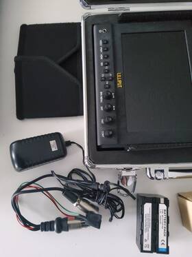 Liliput 6630p Monitor .used With 3 New Batteries