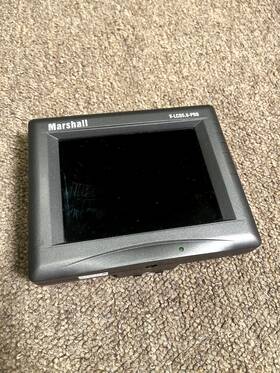 Marshall V-lcd5 V-lcd5.6pro 5.6 Inch Camera Mountable Lcd Monitor With Power Supply - Used