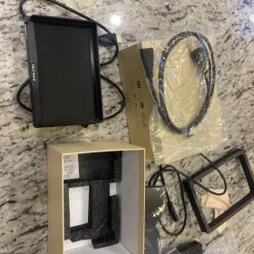 90088622 Neewer F500 7in Camera Field Monitor Hd Video Assist With 2600mah Li-ion