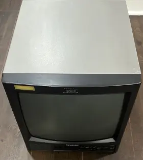 Bt-h1390yn Panasonic 13 Inch Crt Color Video Monitor