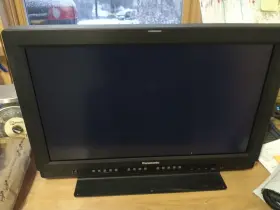 Bt-lh2600we Panasonic Video Broadcast Production Monitor 26 Inch Lcd