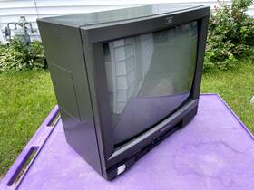 Panasonic Ct-2082y 20 Inch Crt Monitor Tv S-video Bnc Composite Retro Gaming