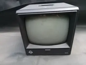 Pmm1201 Pelco Untested High Resolution Crt Color Monitor With Power Cord As Is