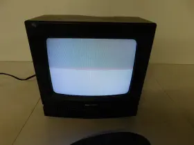 16-246a Radio Shack 9 Inch Color Television Receiver Cat No With Remote Lhs26