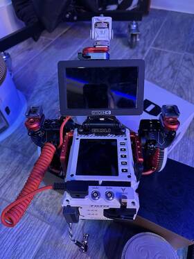 Smallhd Zeissoptixpardcf3d Focus Pro Oled 5.5 Inch On-camera Monitor Limited Edition Storm Trooper