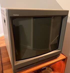 Sony 20n5u Pvm 20 Inch Crt