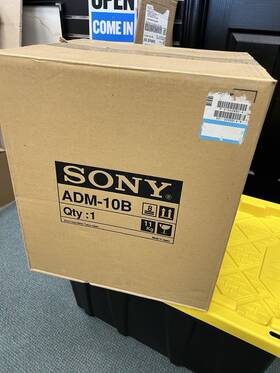 Sony Adm-10b Monitor 10 Inch Crt Gaming Vintage