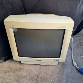 Sony Cpd-110g Cpd-110gs - Crt Monitor 15 Inch Vga Svga Trinitron