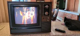 Cv-1250 Sony Trinitron Crt Monitor Televison Works Great 1977