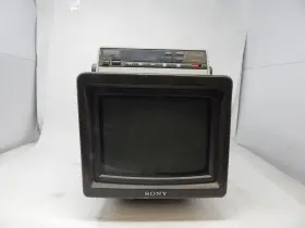 Evm-8010r Sony Trinitron Crt Color Video Monitor - For Parts Only