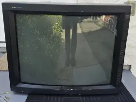 Kv-2900 Sony 29-inch Scart Rgb Crt Tv Display Apm Speakers