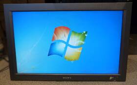 Sony Lmd-320w 30 Inch Lcd Video Editing Monitor With Meu-wx1 Oe 2 Engine