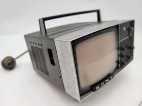 Sony Pvj-3030 Vintage Micro Video Monitor 117 Volt 50/60hz 13va - For Parts