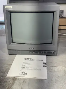 Pvm-14l Sony Trinitron Video Monitor Pvm 14l January 2005 Vintage Gamer Retro With Manual