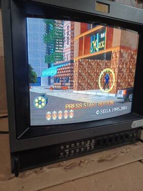 Sony Pvm-14m2e Trinitron Retro Gaming Crt Check Pics Read