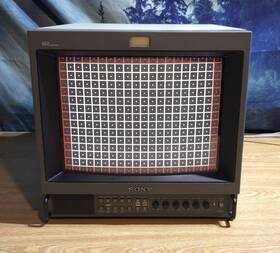 Sony Pvm-14m4j 14 Inch Rgb S-video 800tvl Hr Trinitron Crt
