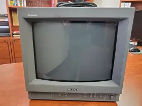 Pvm-14n5e Sony Vintage Trinitron Broadcast Crt Monitor For Retro Gaming