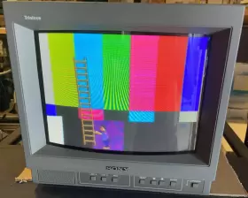 Pvm-14n6u Sony Vintage Professional Video Monitor Retro Gaming