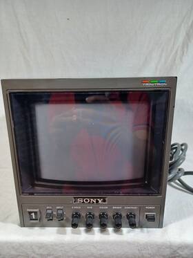 Sony Pvm-8200t Vintage Trinitron 8 Inch Color Display Video Monitor