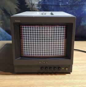 Sony Pvm-9040 8 Inch S-video Trinitron Crt Monitor