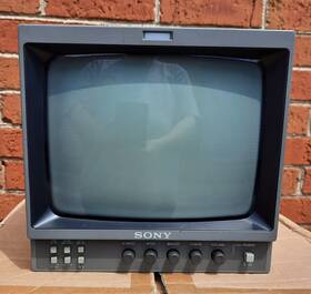 Sony Pvm-96 Genuine Pvm-96- 9 Inch Black And White Video Monitor Power Cord Not Incuded