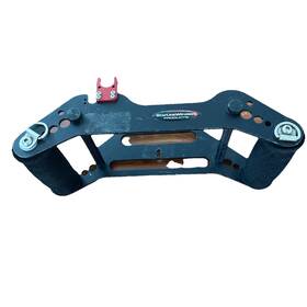 Starlink Sdv-100 Wireless Directview 100 Dual-handle Grip Bracket For Monitor