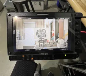 Srm-074 Tvlogic Tv Logic 7 Inch 1080p Full Hd Hi Bright Viewfinder Monitor - With Cables