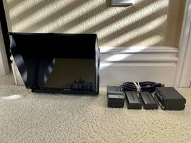 Viltrox Dc90hd 8.9 Inch 1920 X 1200 Lcd On-camera Monitor Extra Batteries Charger